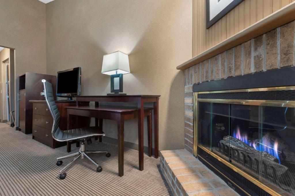 Best Western University Inn - Chambre Queen Avec Deux Lits Queen - Non-fumeur