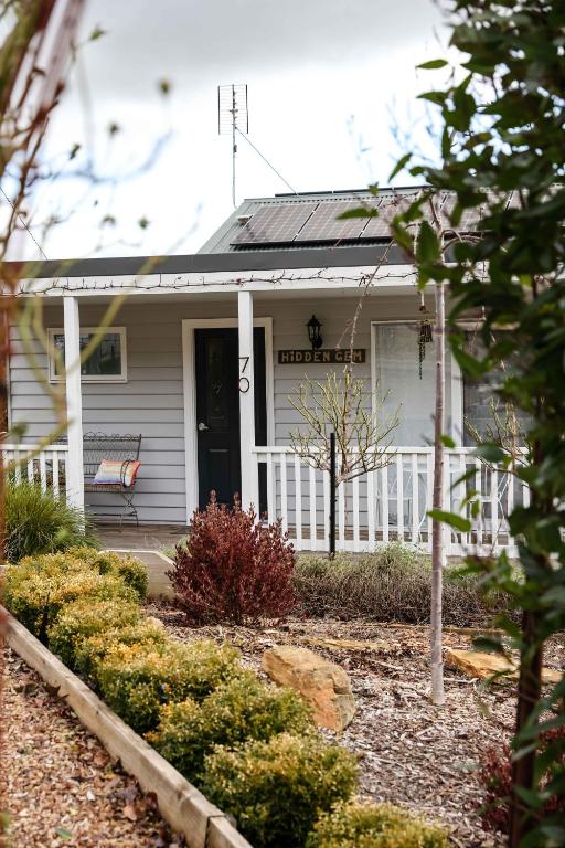 Hidden Gem Luxury Cottage near Lake Daylesford, Daylesford (updated