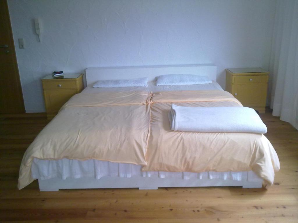 Pension Eltmann - Basic Double Room