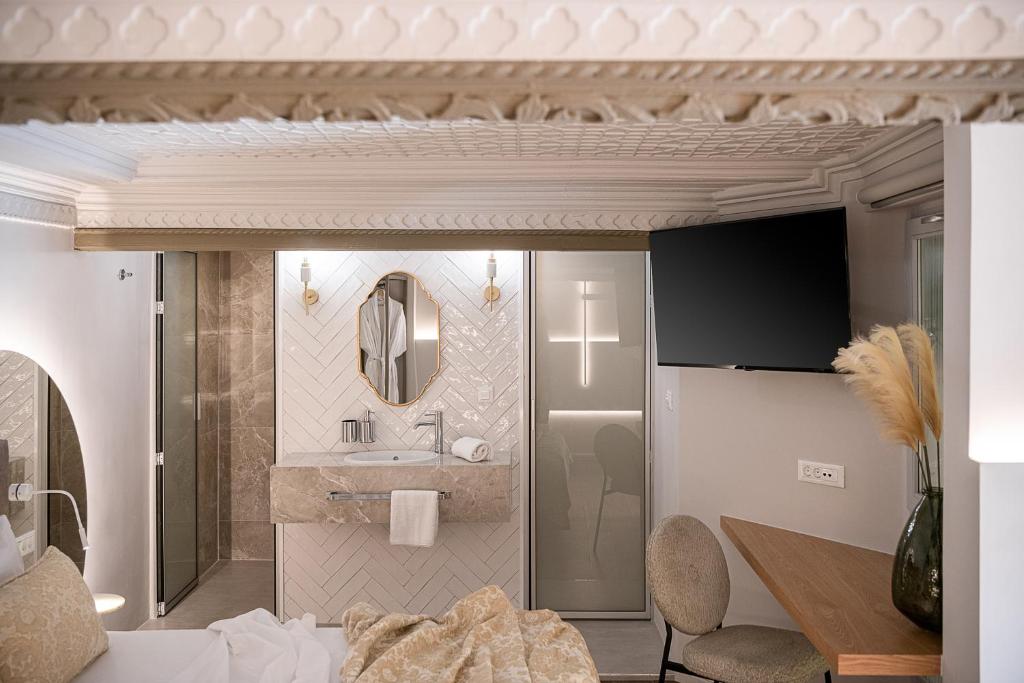 Elia Erato - Resim 23