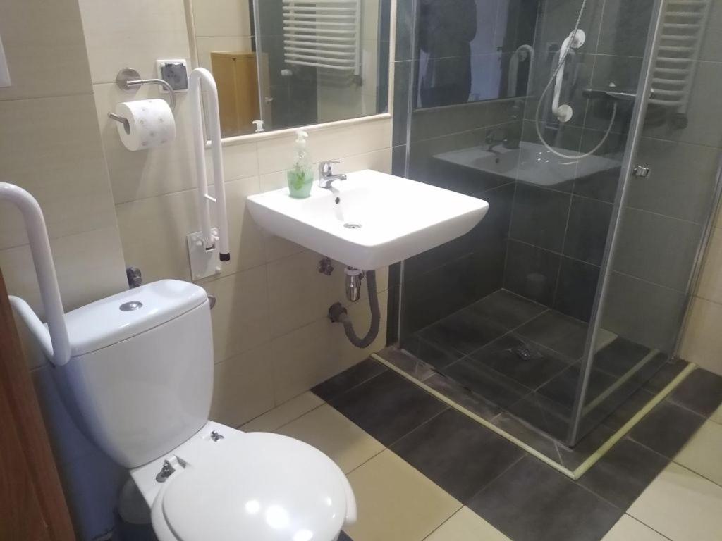 Kúpeľňa v ubytovaní Zajazd Eljan-Centrum Noclegowe