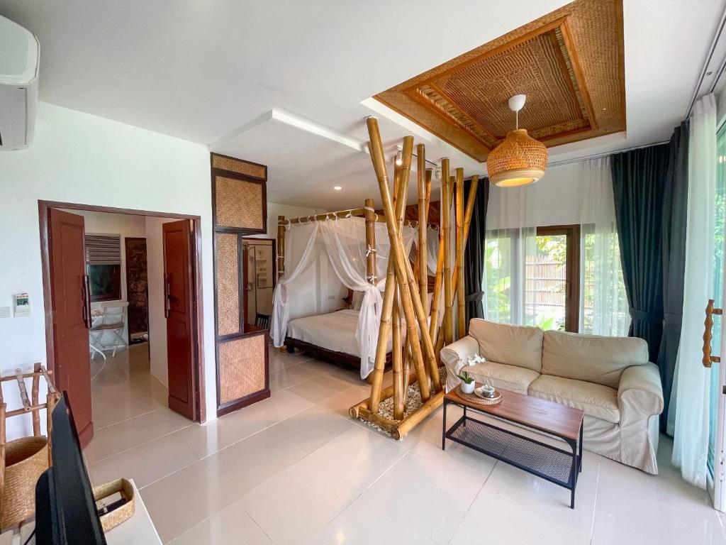 Baan Phuvara Retreat - Romantic Jacuzzi Mountain View Villas - 16