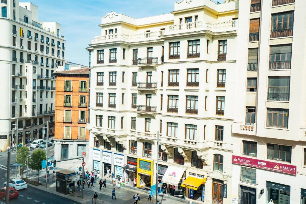 Smartr Madrid Gran Via 47 - Resim 44