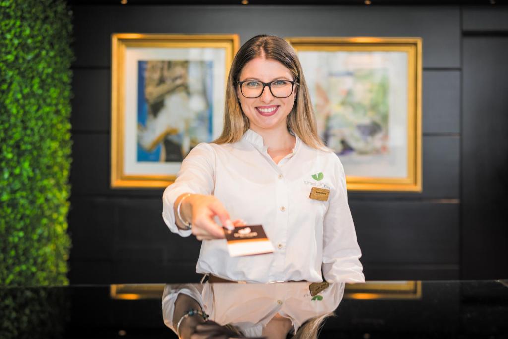 The Lince Azores - Resim 6