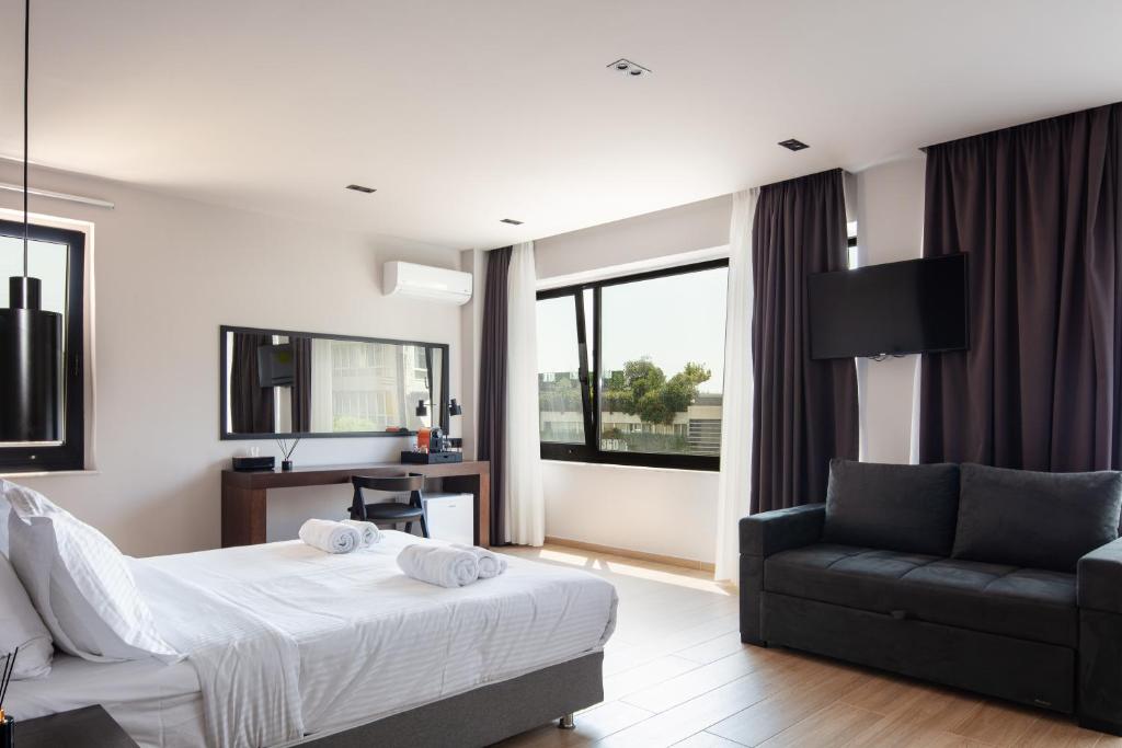 Athens Tower - Signature Suite With Acropolis View (Corner Suite)