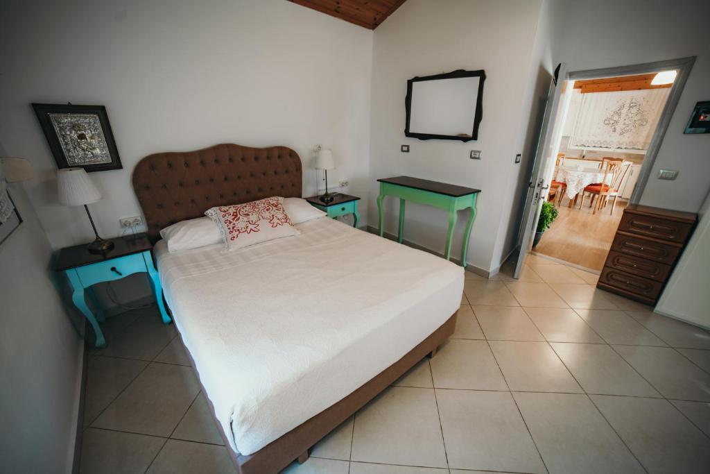 Epirus Hotel - Apartment With Garden View
