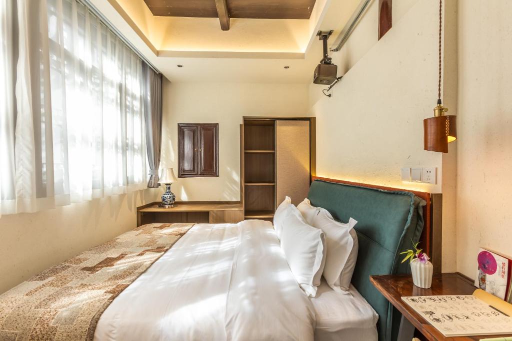 Tongli 1917 Best South Inn - Chambre Double De Style Roc