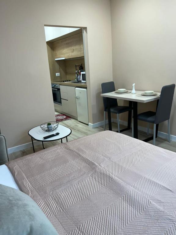 Smart Home , Lovely Apartment in Tirana - Appartement Met Balkon