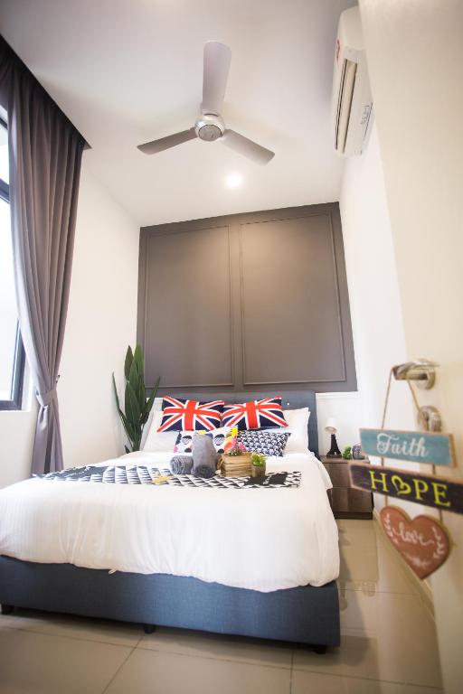 D'Pristine Medini By The one - 8min walk to Legoland - Twee-slaapkamer Appartement