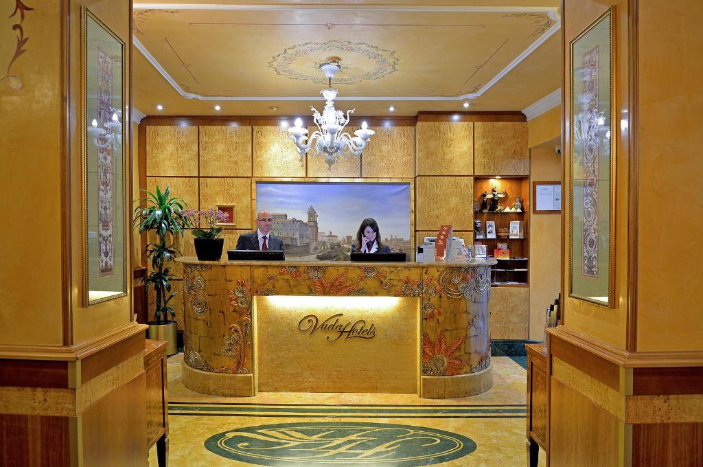 Vstupní hala nebo recepce v ubytování Hotel Homs