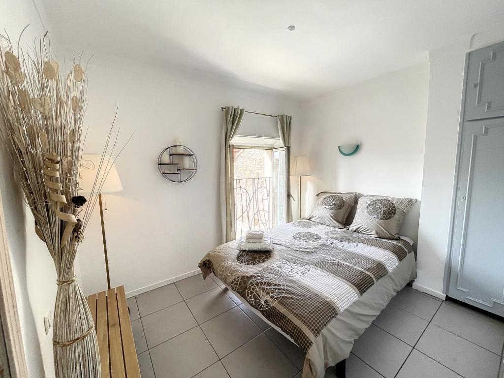 Zdjęcie z galerii obiektu TRA3 - Centre ville Cannes, 3 pièces rénové w Cannes