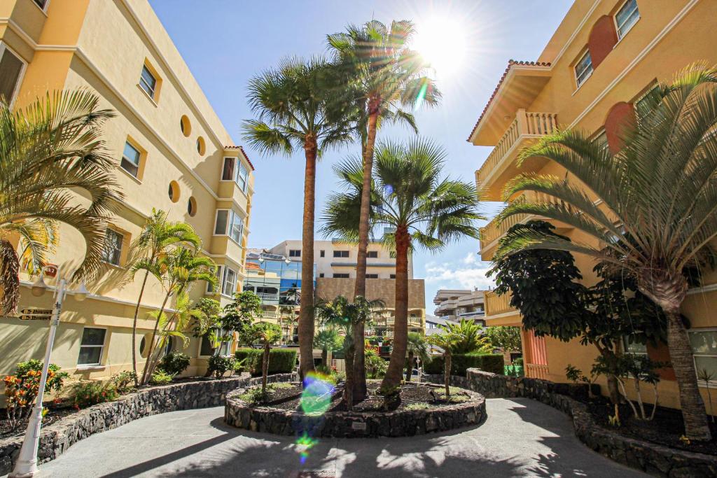 Precioso apartamento de 2 dormitorios con terraza y piscina ...