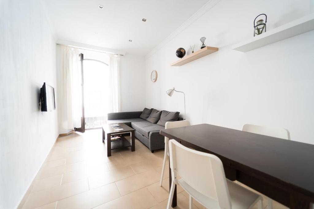 Apartamento Avilés - One-Bedroom Apartment