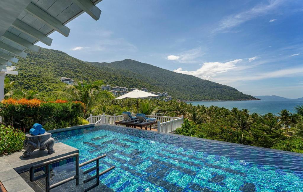 InterContinental Danang Sun Peninsula Resort