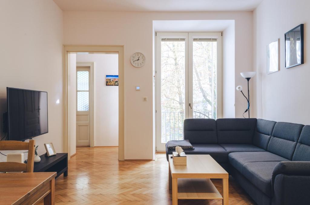 TV a/nebo společenská místnost v ubytování Oltec Apartment Brno