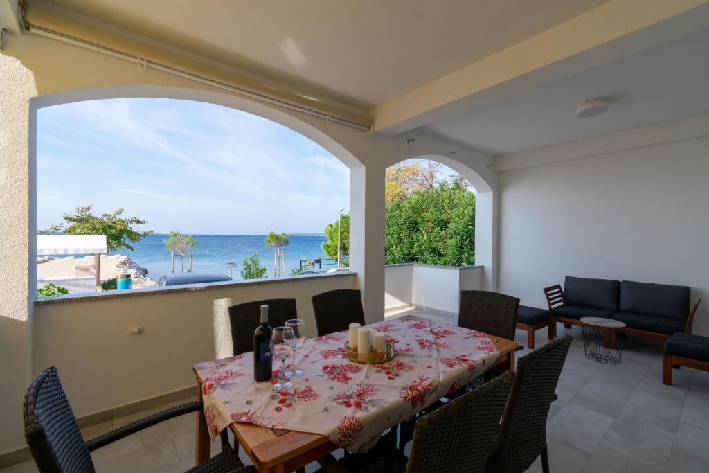 Posezení v ubytování Apartments by the sea Mandre, Pag - 4093