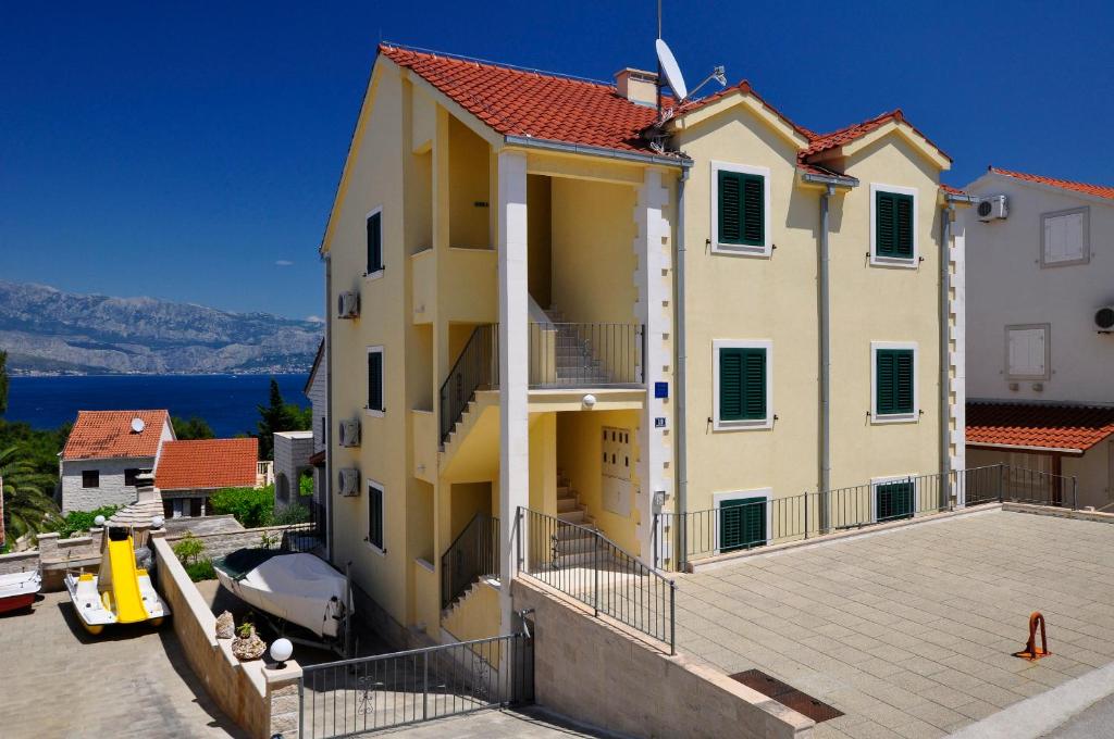 Apartments Matko
