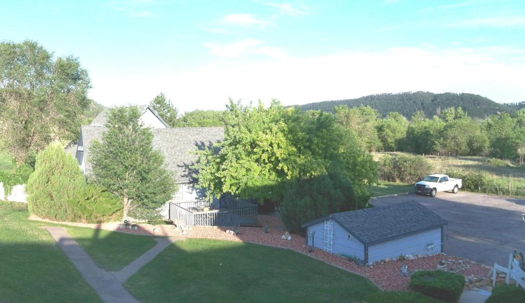 Sweetgrass Inn Bed & Breakfast - Deluxe Queen Room