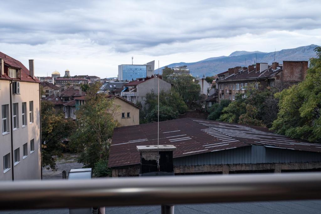Nespecifikovaný výhled na hory nebo výhled na hory při pohledu z hotelu