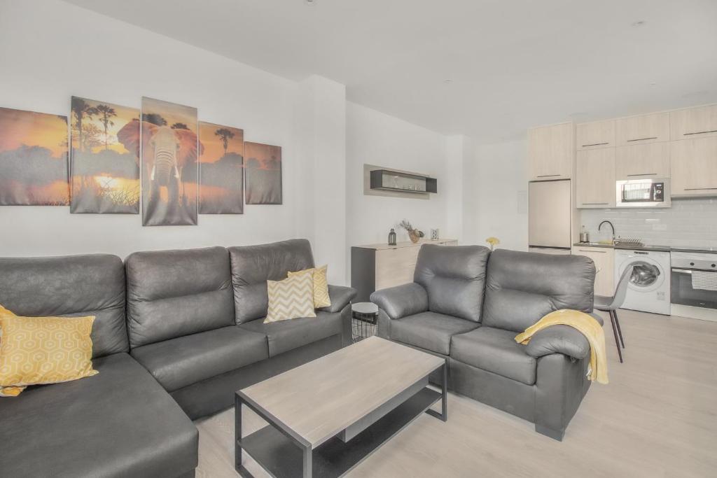 The Million Street Apartment - 3