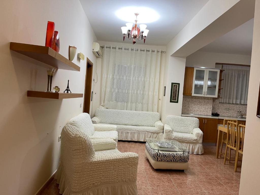 Nona's House - Image 9