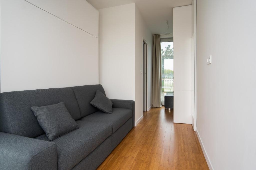 Sundeck botel - party boat - Resim 9