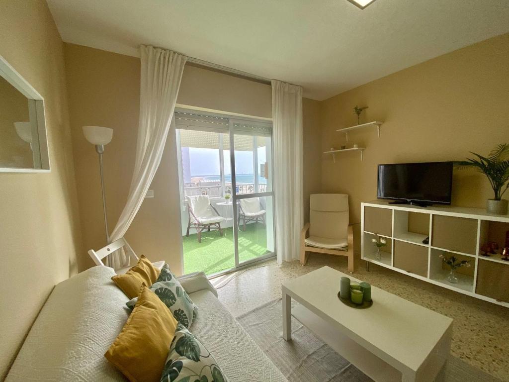 Fotografia z galérie ubytovania Azvalia - Valdelagrana beach experience Piscina y parking gratis v destinácii El Puerto de Santa María