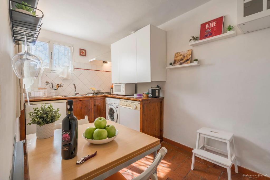 Wine Apartments Florence Prugnolo - Apartment