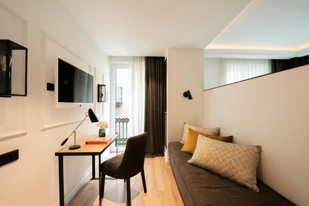 Serras Barcelona - Resim 37