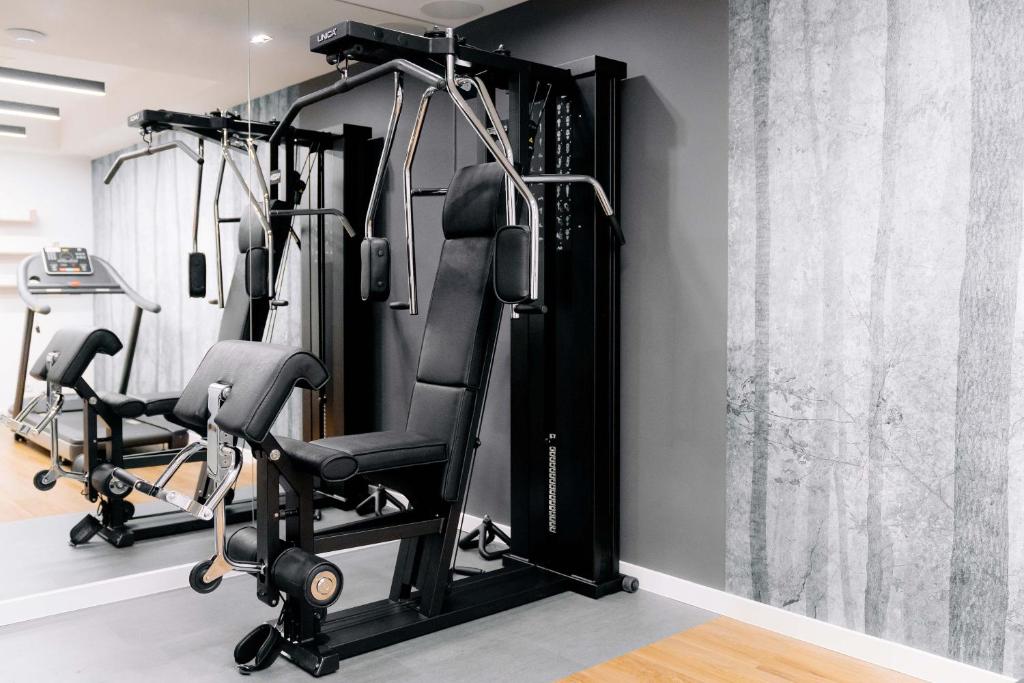 The fitness centre and/or fitness facilities at Chaber Apartamenty