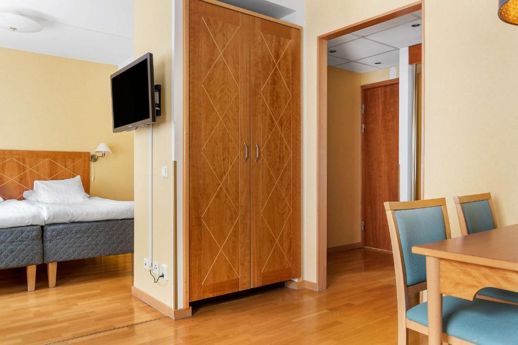 TV a/nebo společenská místnost v ubytování Best Western Hotel Esplanade