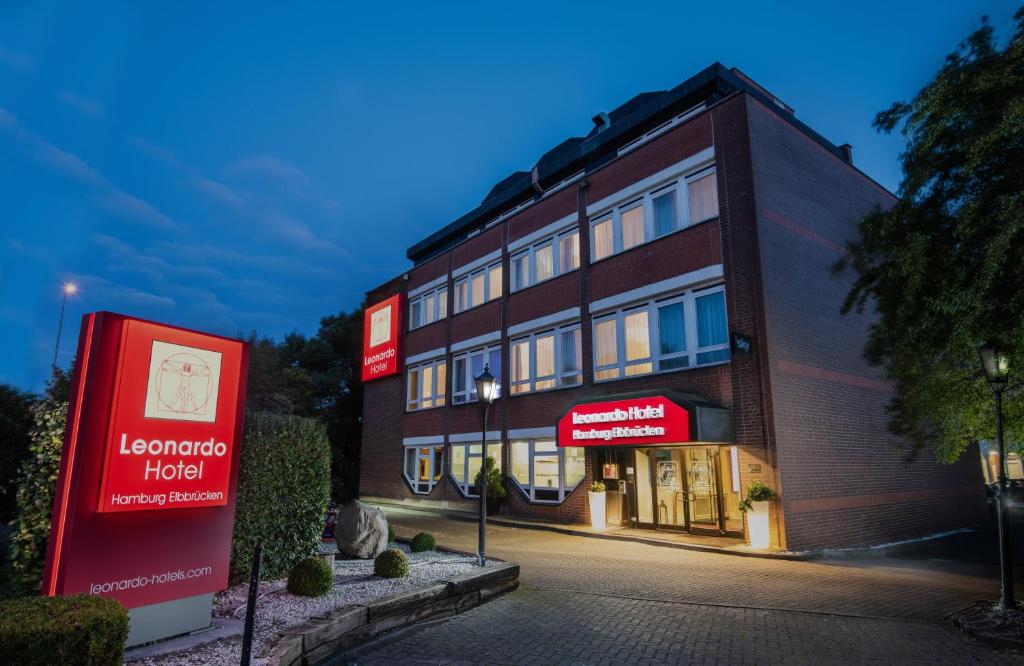 Leonardo Hotel Hamburg Elbbrücken - Resim 32