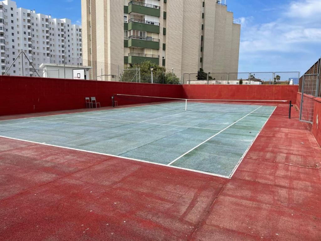Fotografia z galérie ubytovania Azvalia - Valdelagrana beach experience Piscina y parking gratis v destinácii El Puerto de Santa María