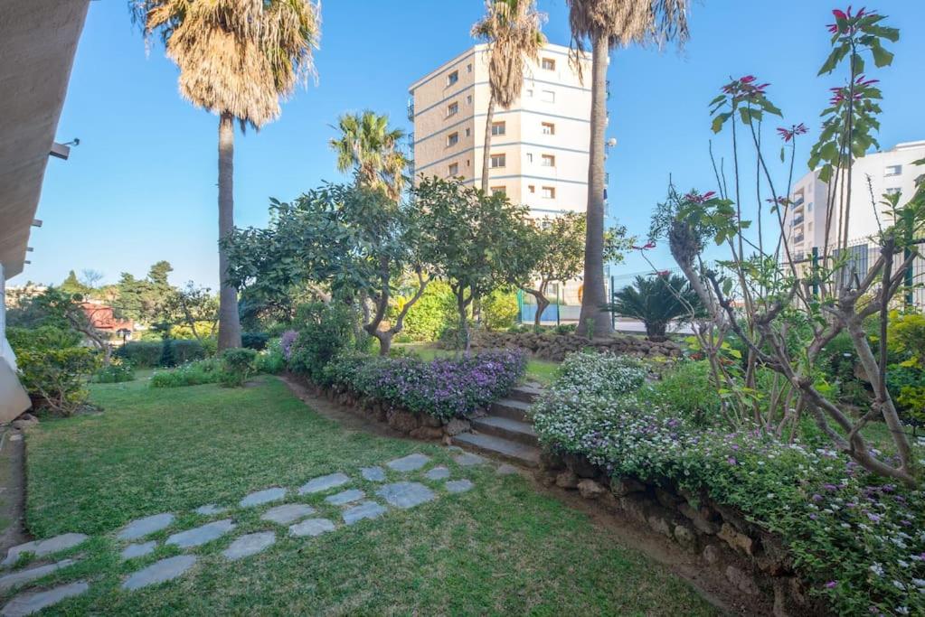 Vonkajšia záhrada v ubytovaní Puertosol 74 Beach Playa