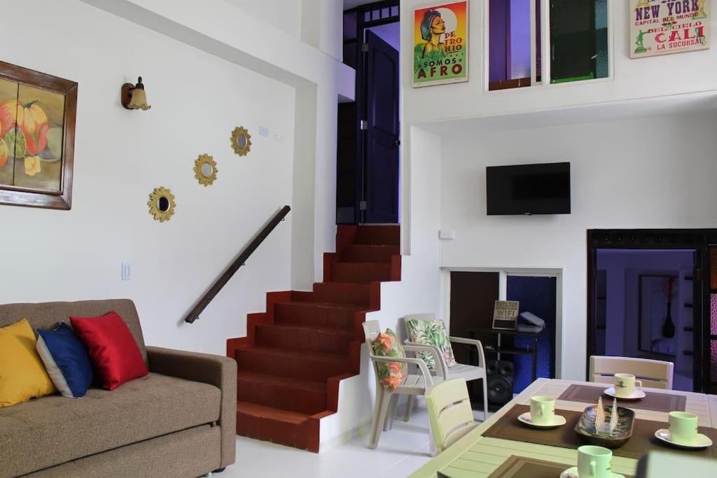 Apartamento Comodidad Blanca (San Antonio), Cali, Colombia