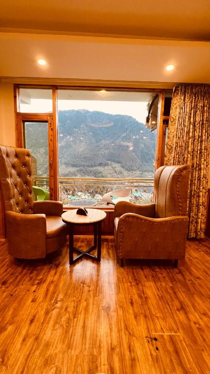 Üldine mäevaade või majutusasutusest Smuggler Resort By West Western Manali pildistatud vaade