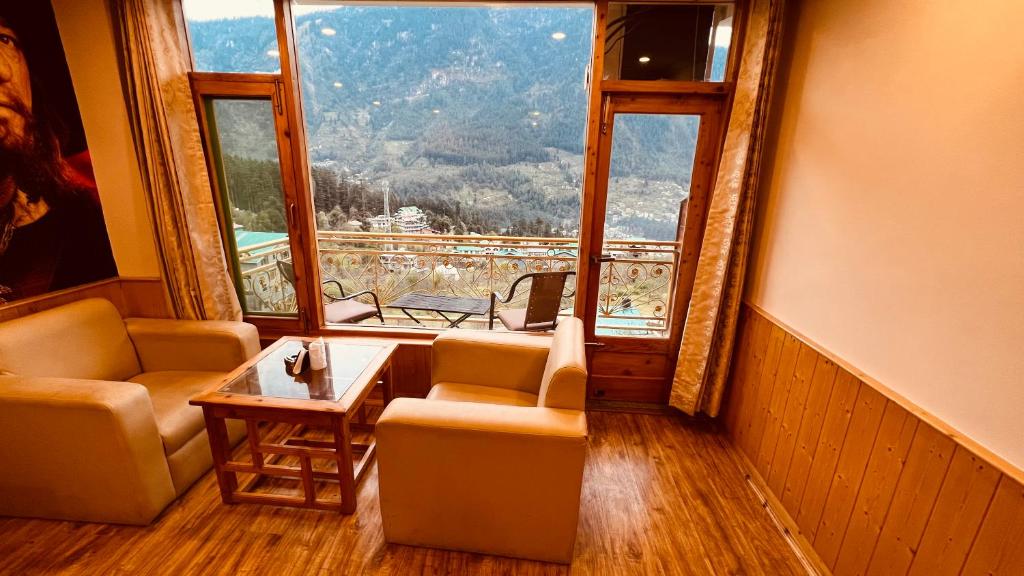 Üldine mäevaade või majutusasutusest Smuggler Resort By West Western Manali pildistatud vaade