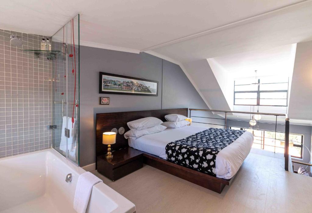 Cama ou camas em um quarto em Hippo Boutique Hotel
