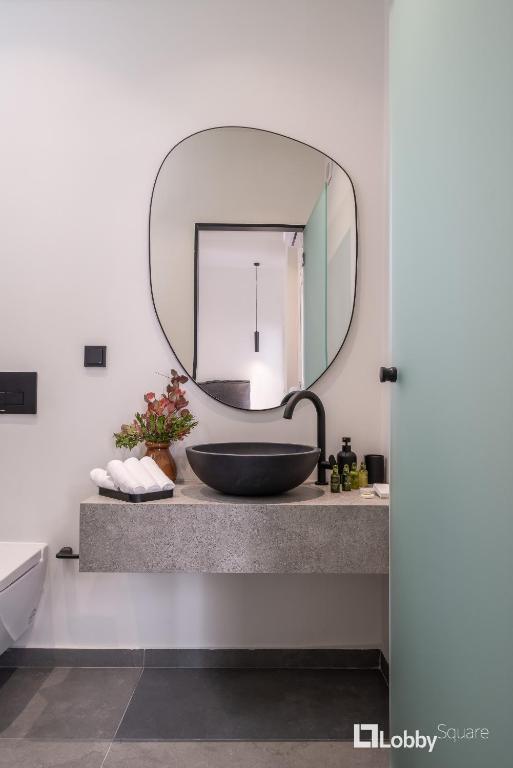 Fotografie z fotogalerie ubytování La Mer Apartment by LobbySquare v destinaci Piraeus