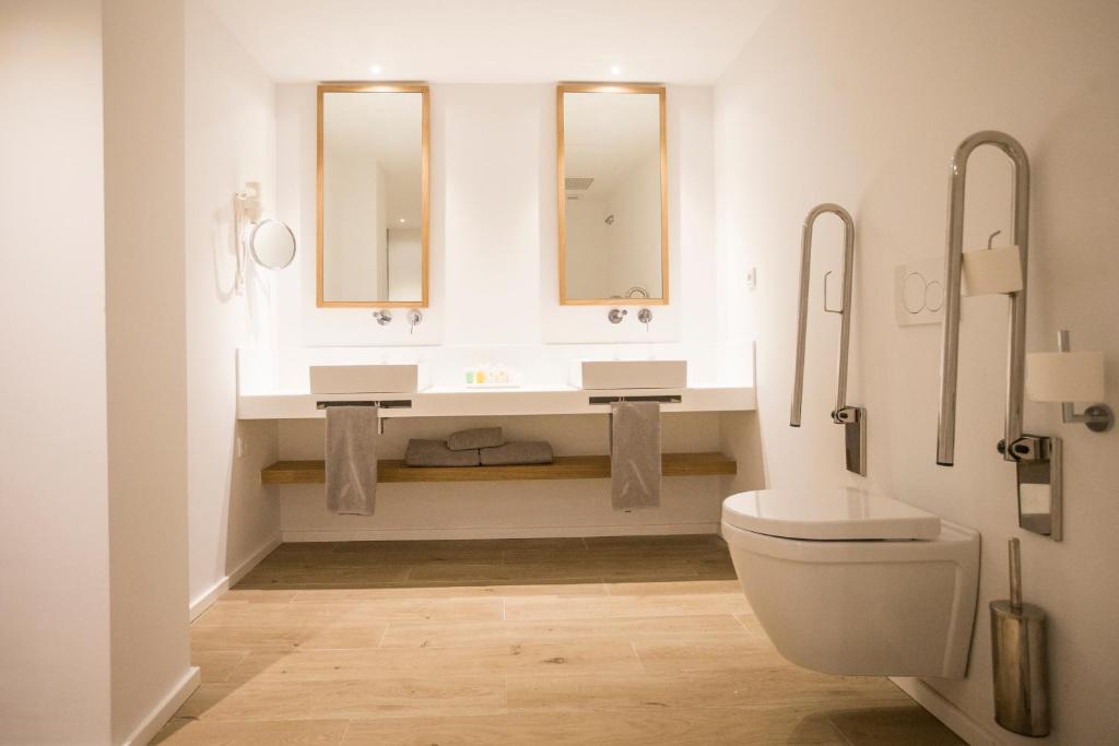 Koupelna v ubytování Hotel Anfora Ibiza