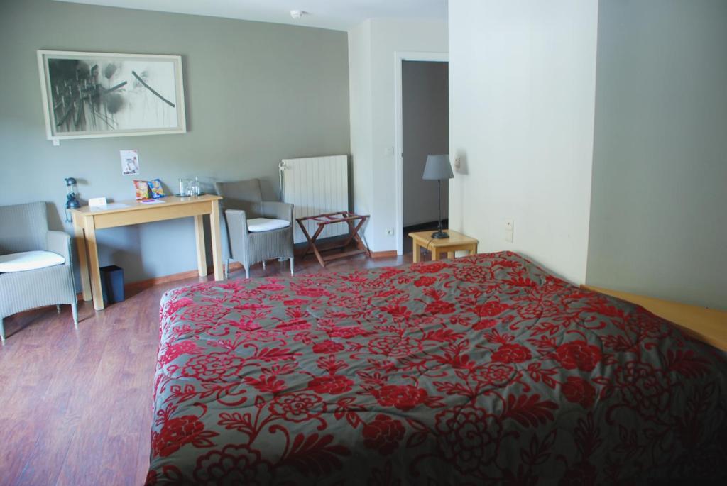 Letto o letti in una camera di Hotel De Franc Bois