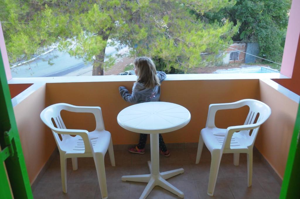 Balkón nebo terasa v ubytování Chalikias Rooms