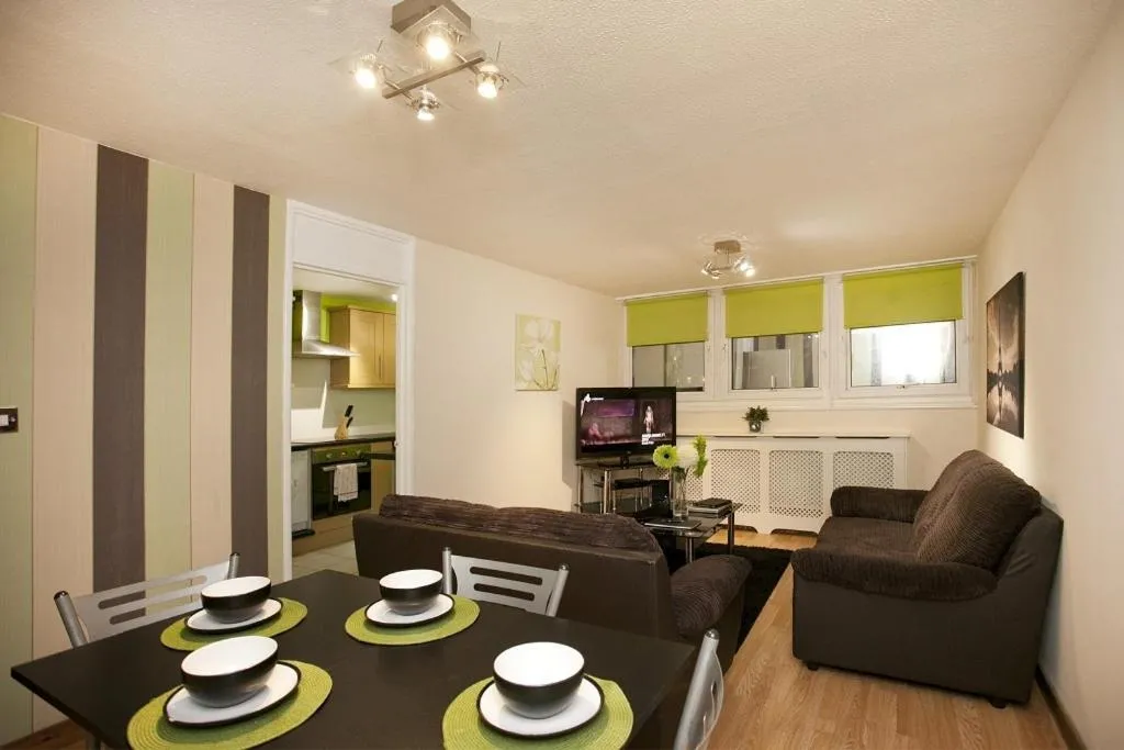 Victoria Centre Apartments in the Shopping Centre - Nottingham City Centre - 