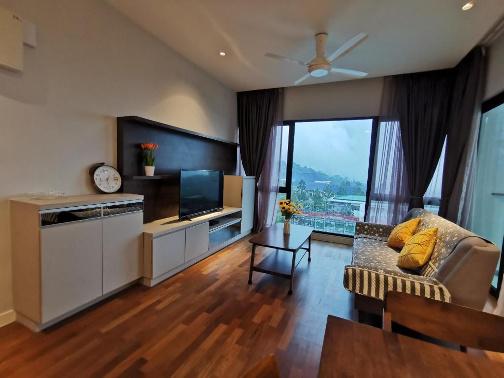 Moutain View 2B2R and Balcony Gohtong Jaya Genting self check in no queue - Housity