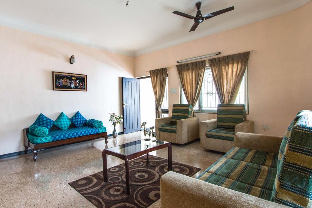 Posezení v ubytování Corner Stay Serviced Apartment-Racecourse