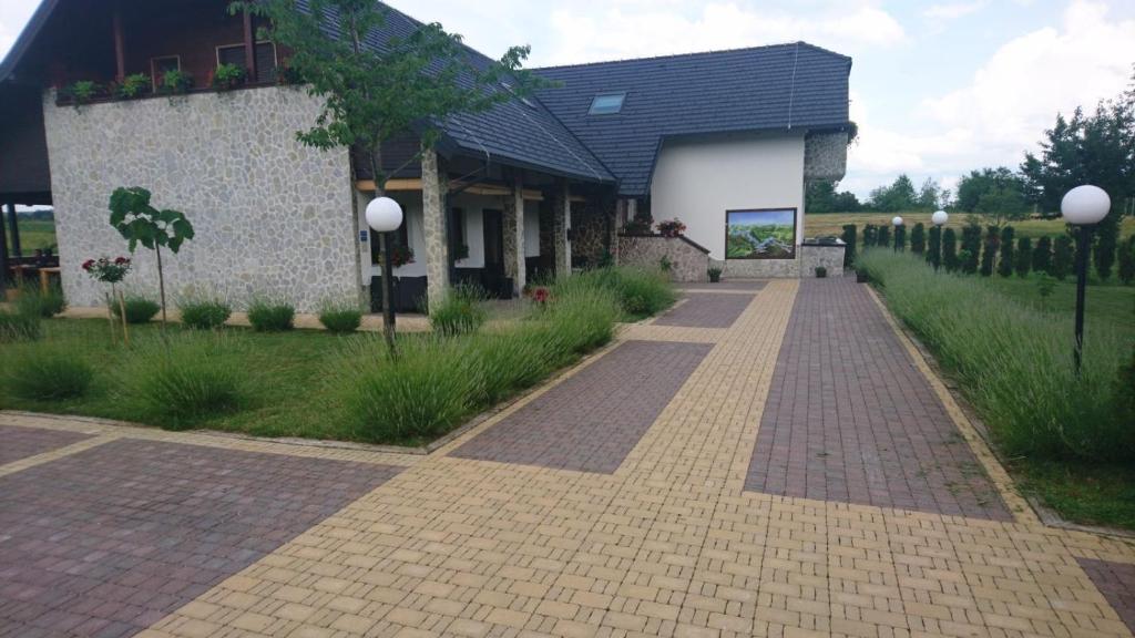 Vonkajšia záhrada v ubytovaní Villa Stone 1