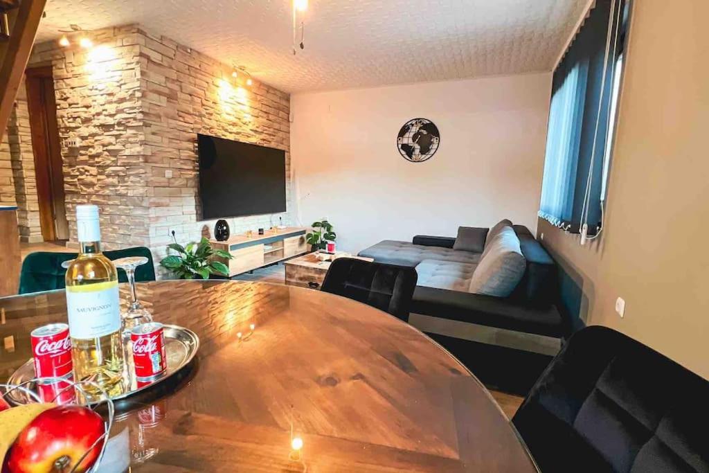 Posezení v ubytování Holiday Home Cindric Gaj