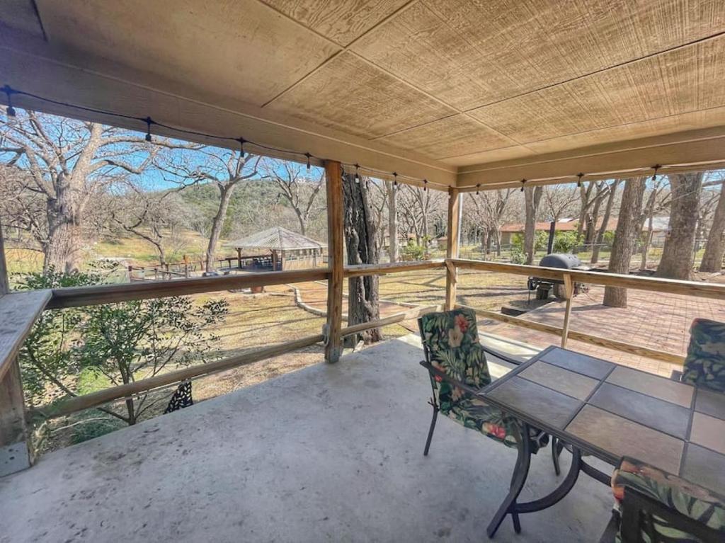 Cypress Creek Haus, New Braunfels (updated prices 2024)