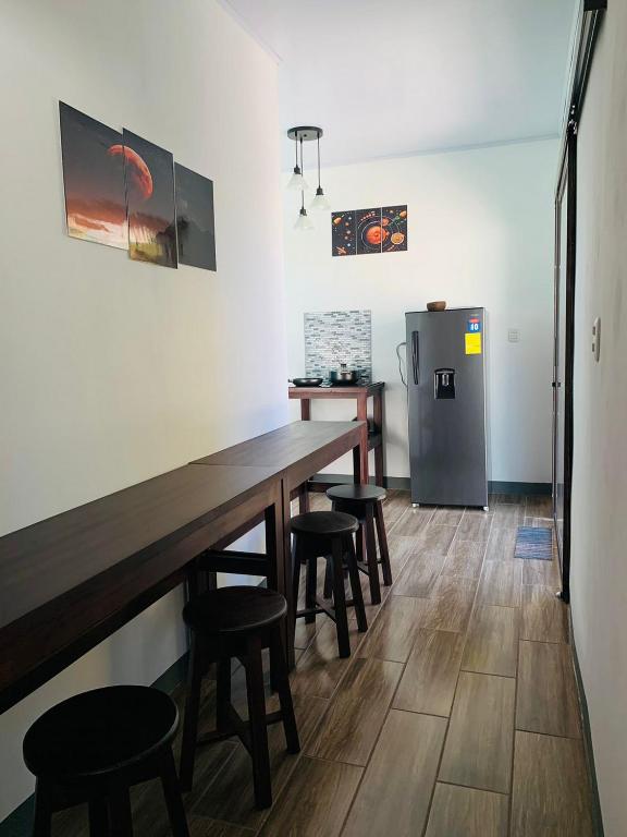 Kuchyň nebo kuchyňský kout v ubytování Hotel Sirius Costa Rica