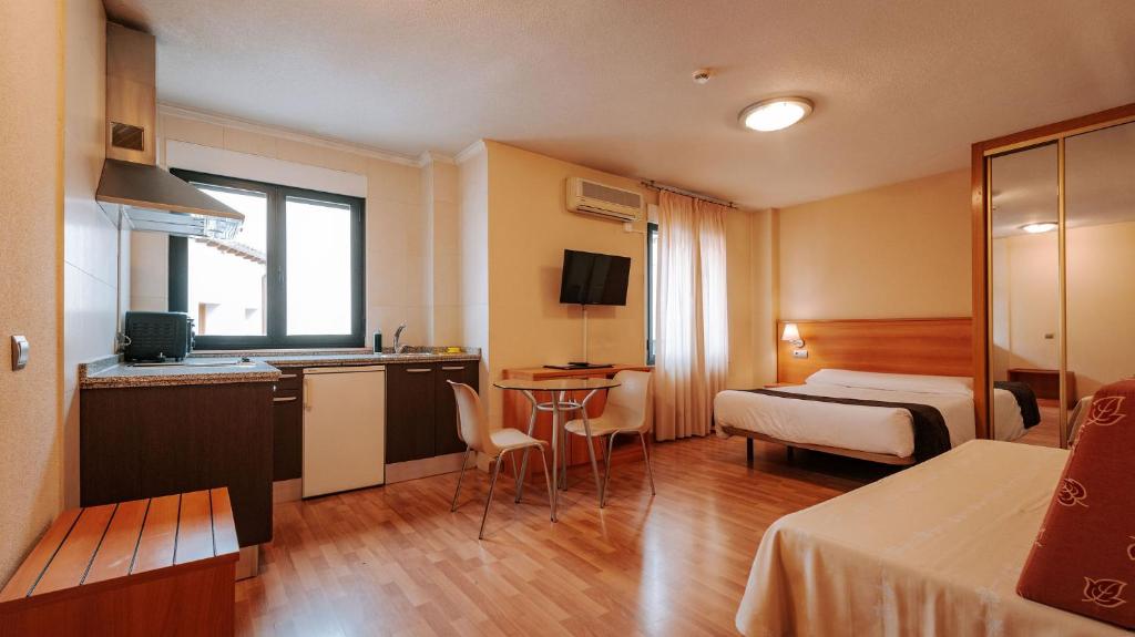 JCH Congreso Apartamentos - 13